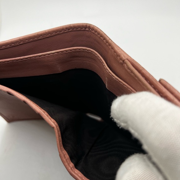 GUC Gucci Pink Guccissima bifold Wallet - Picture 7 of 8